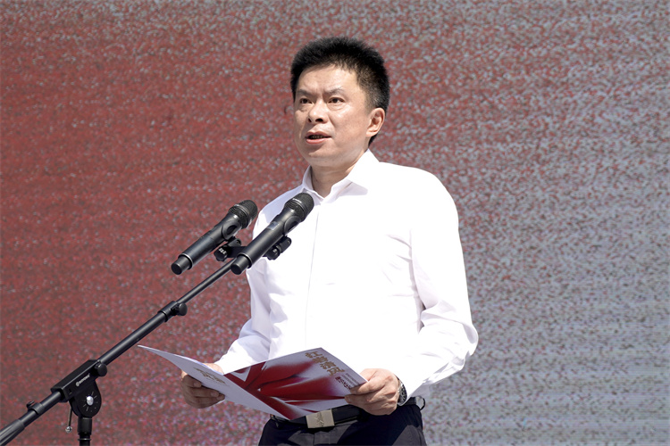 6.重庆市纪委副书记、市监委副主任阚吉林 致辞.jpg 6.重庆市纪委副书记、市监委副主任阚吉林 致辞.jpg